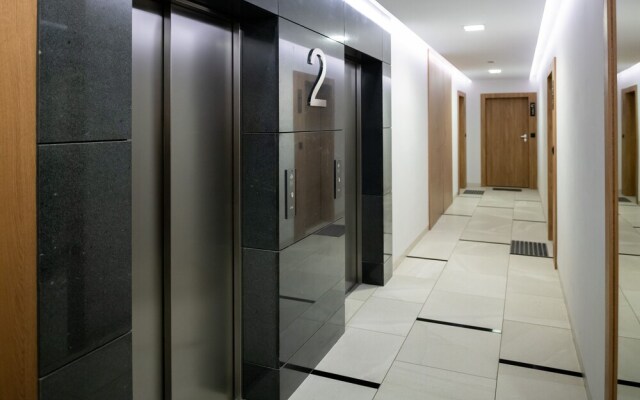 P And O Apartments Solec 15