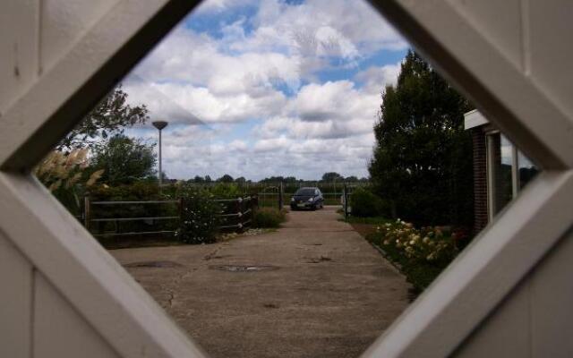 B&B “Te Warskip bij BlokVis”