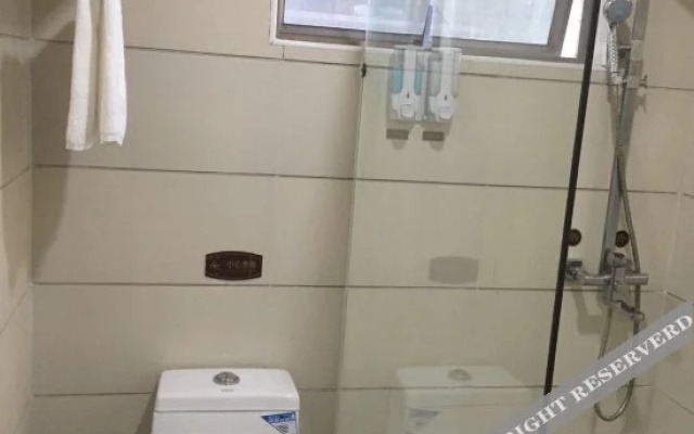 Yidiao Traders Hotel
