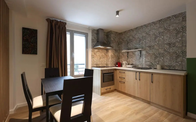 Grandstay Studios 103