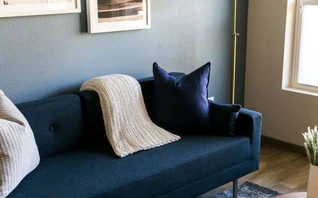 Kasa Tempe Apache District Apartments