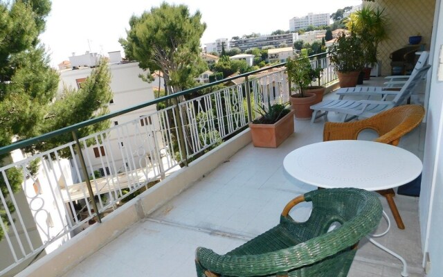 T4 Standing Cannes les Pins d'Alep