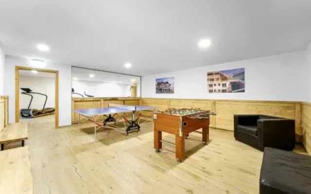 Schwarzenbach - Apartments & Rooftop Pool