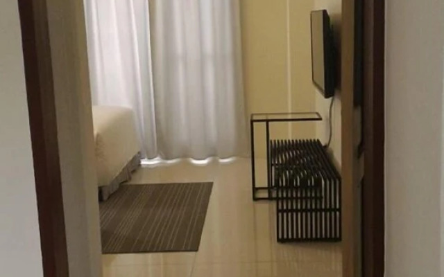 Reef Hostel