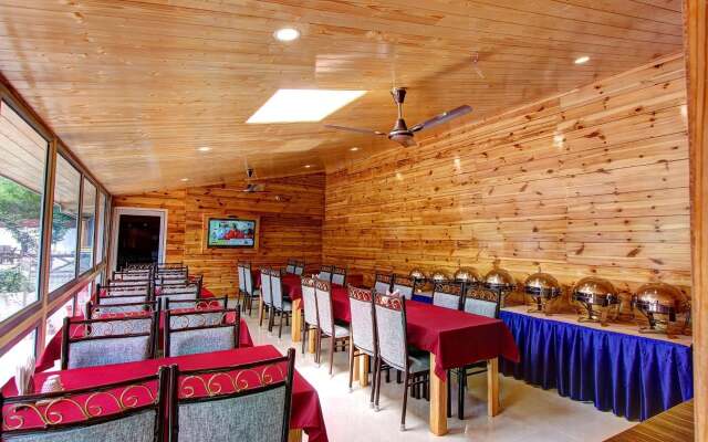 Hotel Monarch Residency