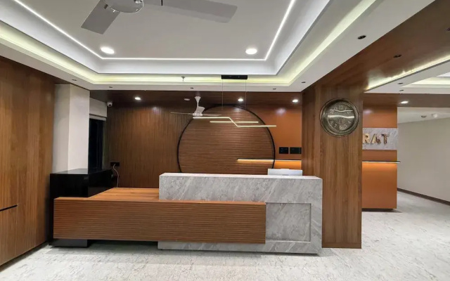 Bharat Inn Hotel And Restaurant