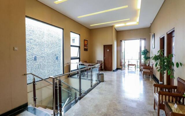 Omahqu Guest House