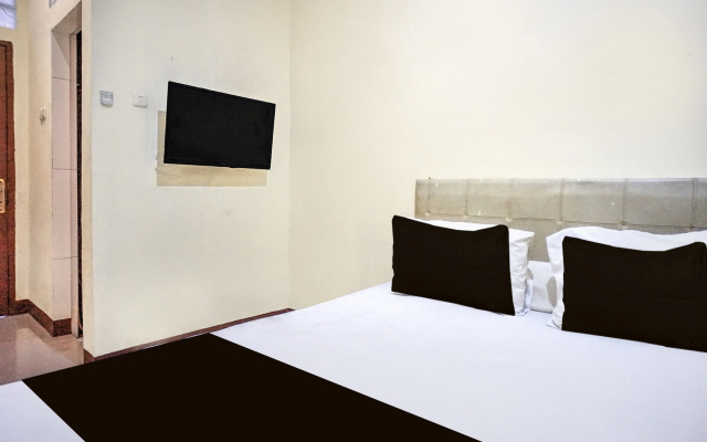 Hotel O Medan near Sun Plaza formerly Medan Baru House – Guest Rooms – Medan