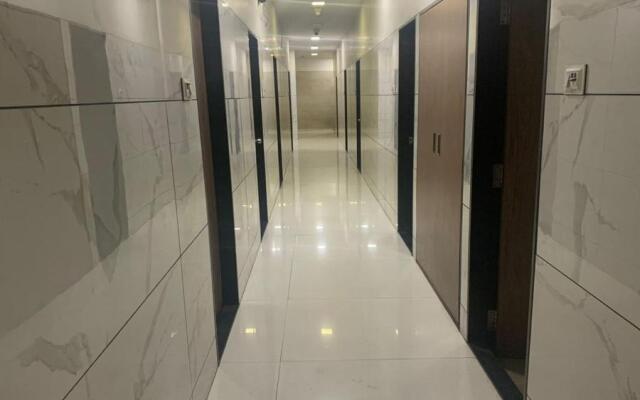 FabHotel National Residency Chembur