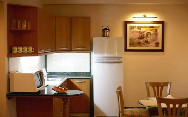 Savoy Suites Noida
