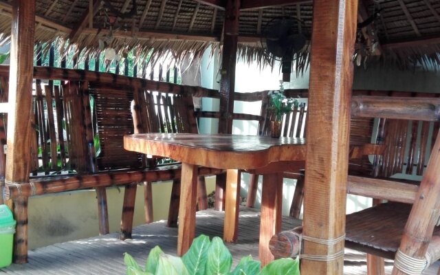 Coron Vista Lodge