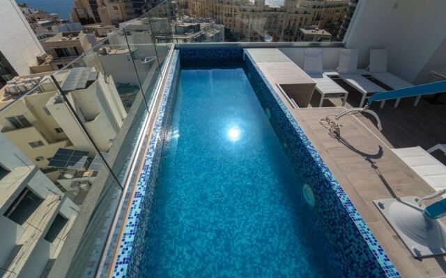 V Hotel Malta