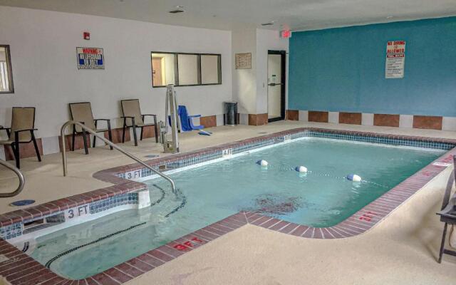 Motel 6 Woodway, TX