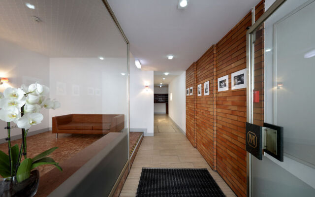 Mate Dependance Hotel