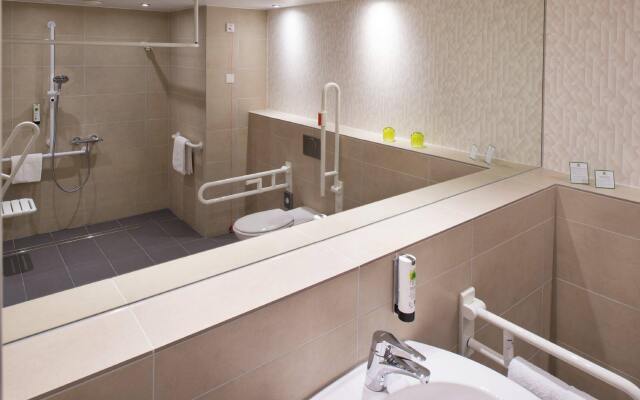 Holiday Inn Frankfurt Airport by IHG