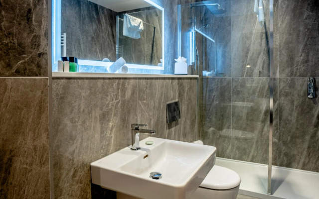 Star Hotel