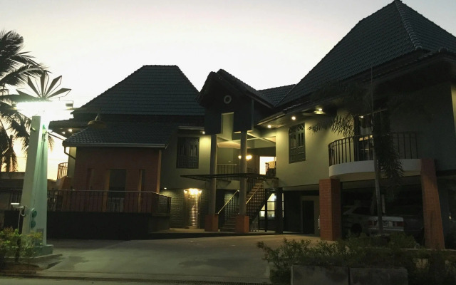 Rawanda Resort Hotel