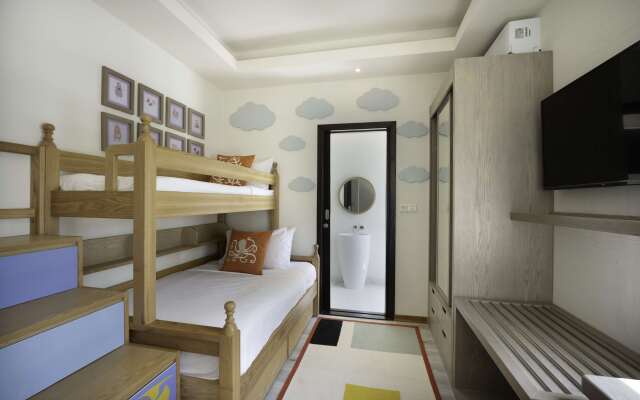 Oblu Xperience Ailafushi Hotel