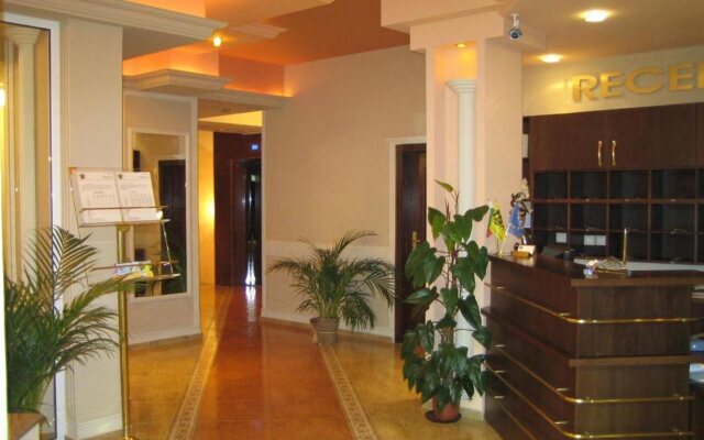 Imperial hotel