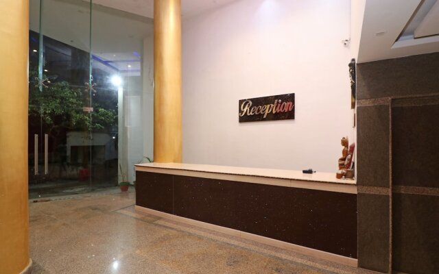 OYO 16395 Hotel G K Palace