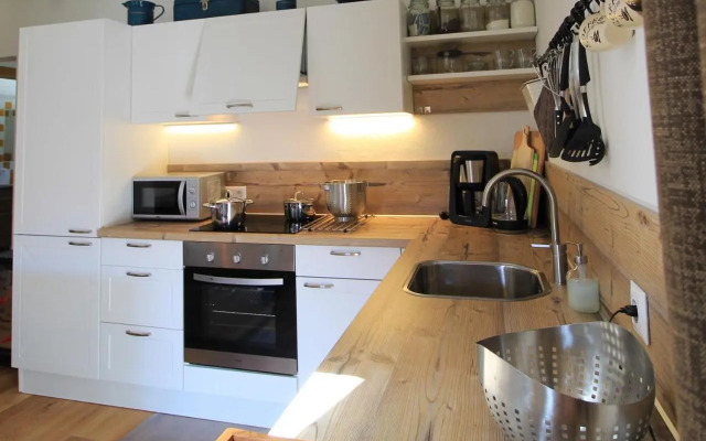 FeWo KITZ - Ski-to-door Apartment