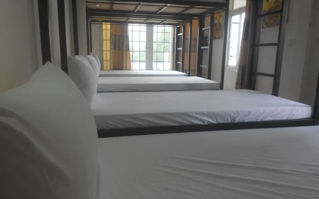 Hue Boutique Homestay