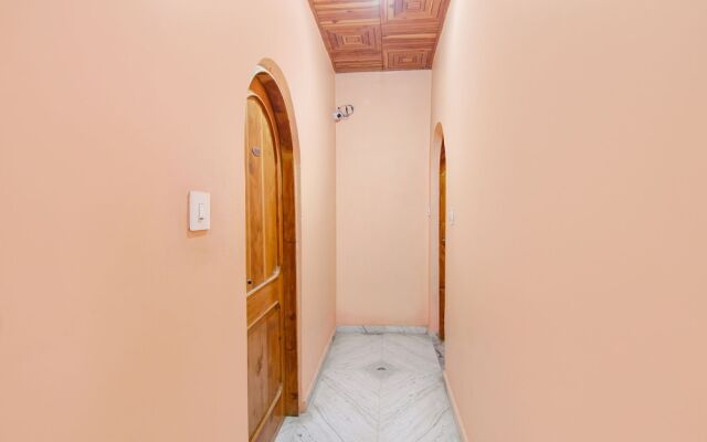 Fabexpress Malti Guest House