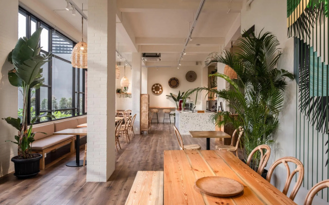 La Boheme Rooms and Coffee