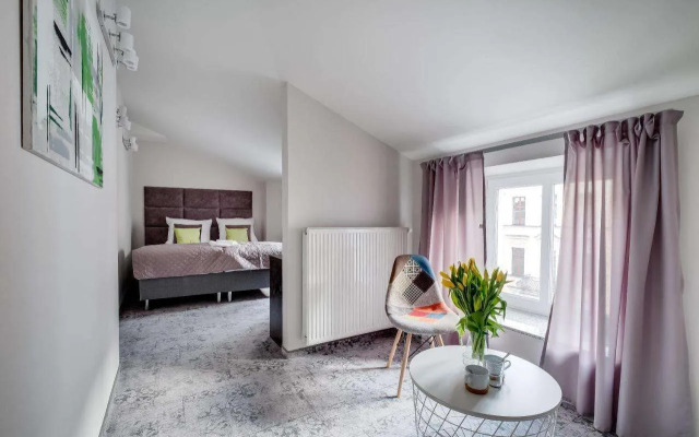 SAVOY Mariacka Apartments