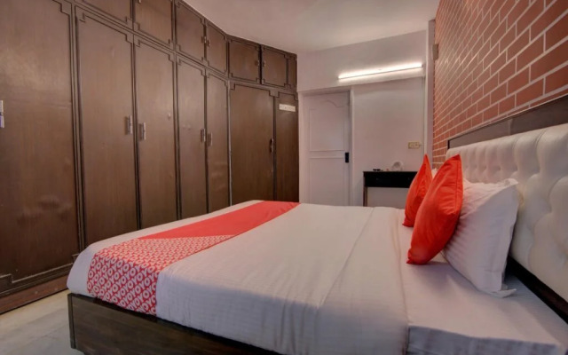 Ashu Bini Hospitality Gokul Dham Film City By OYO Rooms