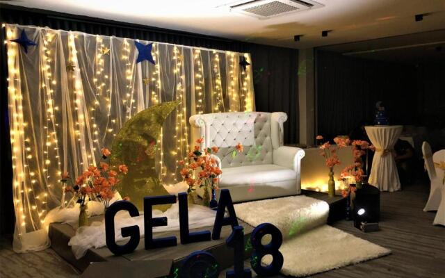 Red Hotel Cubao, Quezon City