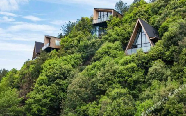 Ningbo Xikou Relax Valley Resort