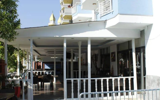 Moonlight Hotel