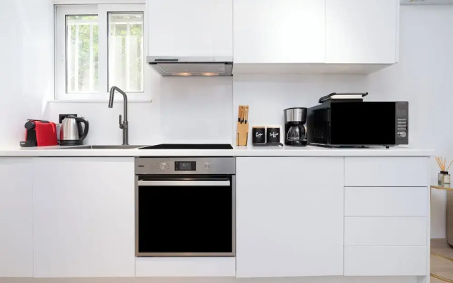 Stylish Apartment in Glyfada with Outdoor Patio