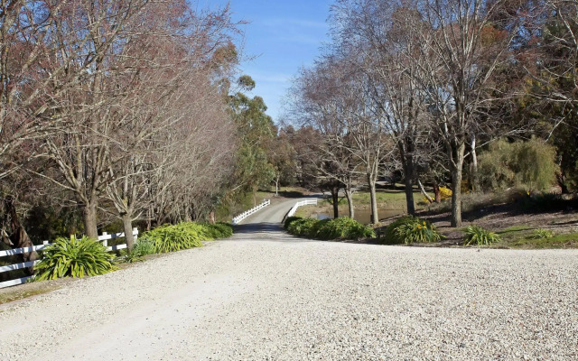 Lancemore Hill At Macedon Ranges