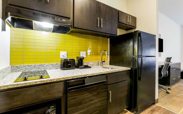 MainStay Suites Winfield - Teays Valley