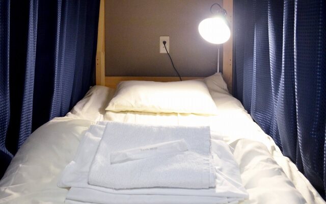 Briller Sakura - Hostel