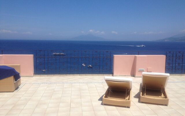 Capri Inn