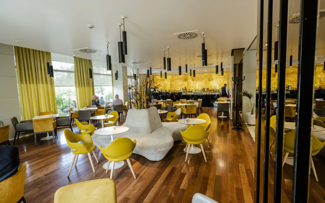 Tirana International Hotel & Conference Centre