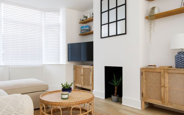 Stylish 2 Bed City Stay