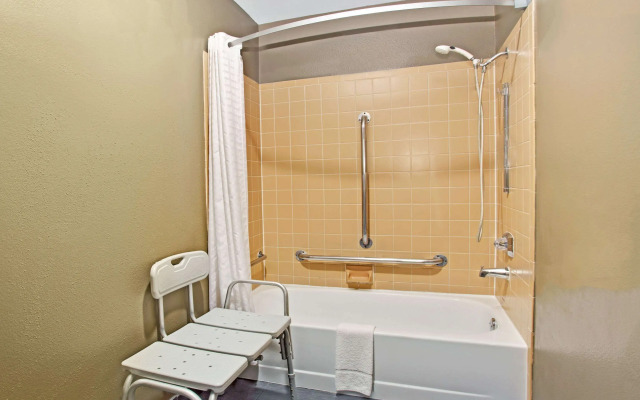 Super 8 by Wyndham Fort Collins