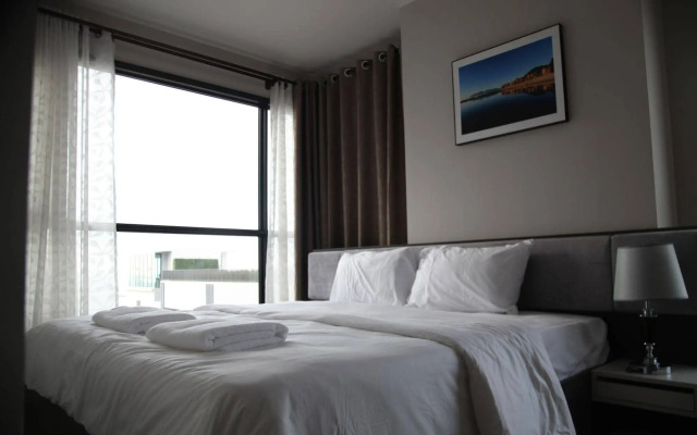 Pattaya Central Sea View Pool Suite
