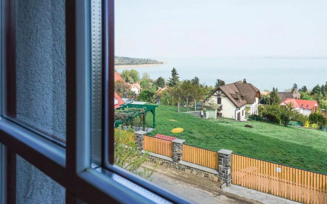 Riza Villa