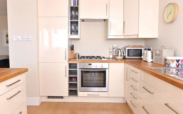 Pevensey Beach Retreat