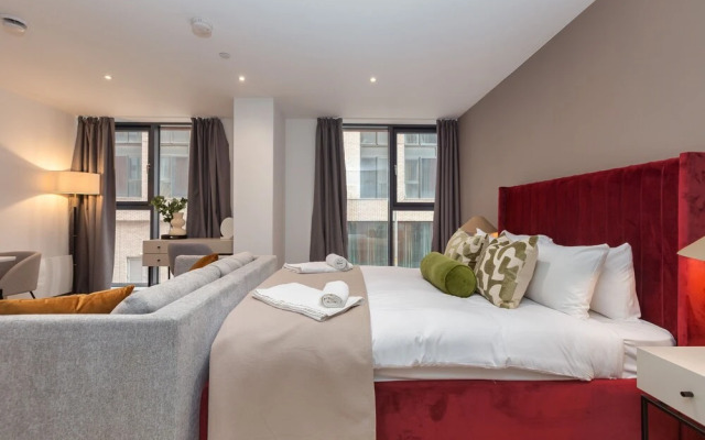 Spacious Studio Near City Centre