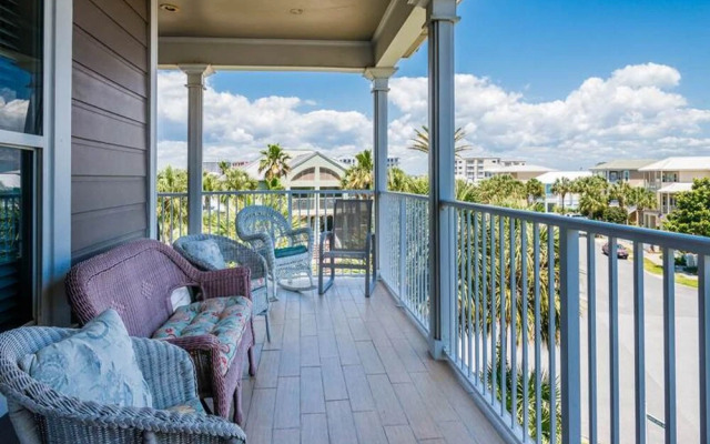 Paradise Found at Destin Pointe