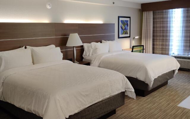 Holiday Inn Express Hotel & Suites DFW Airport South, an IHG Hotel