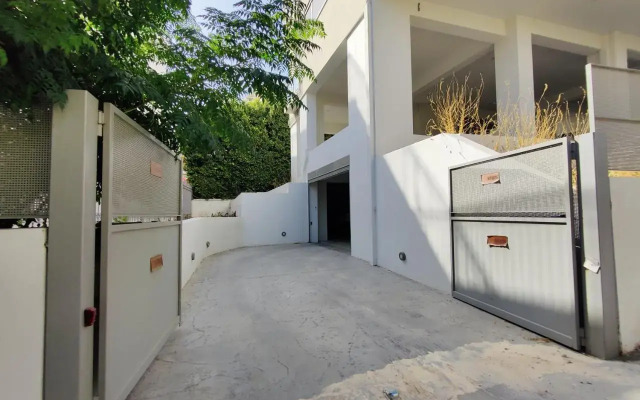 WSD Luxury Bright 2BD Apt with Sea view Balcony