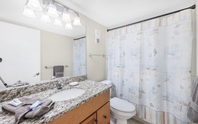 South Seas Tower 3-905