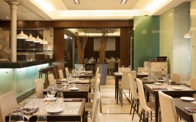 TURIM Restauradores Hotel